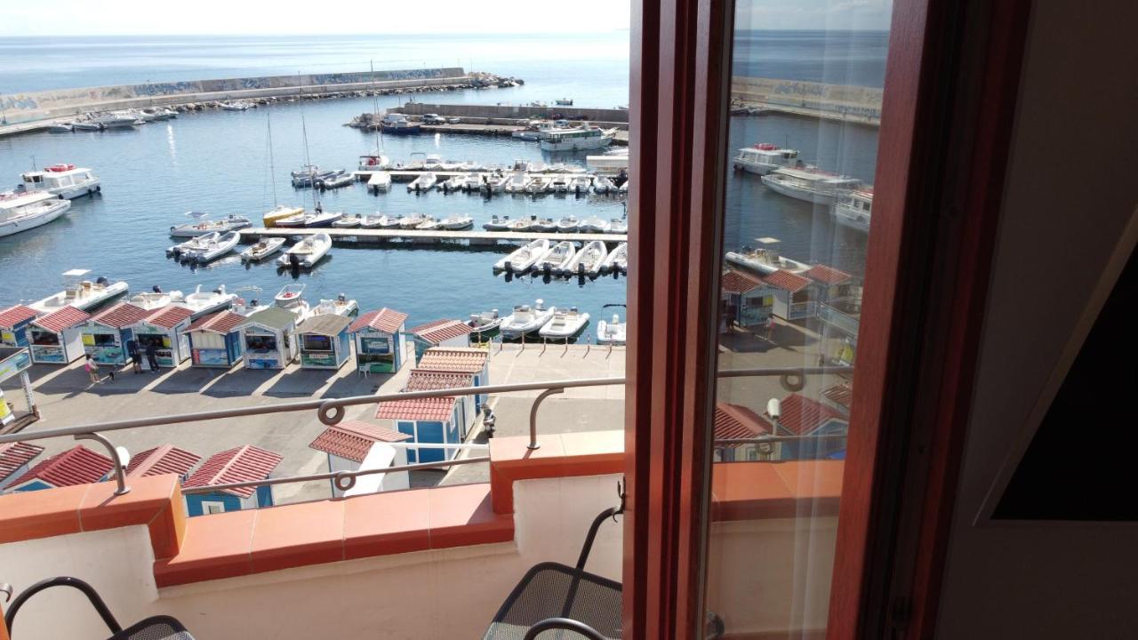 Bue Marino Hotel & Roof Lounge Cala Gonone Exterior foto